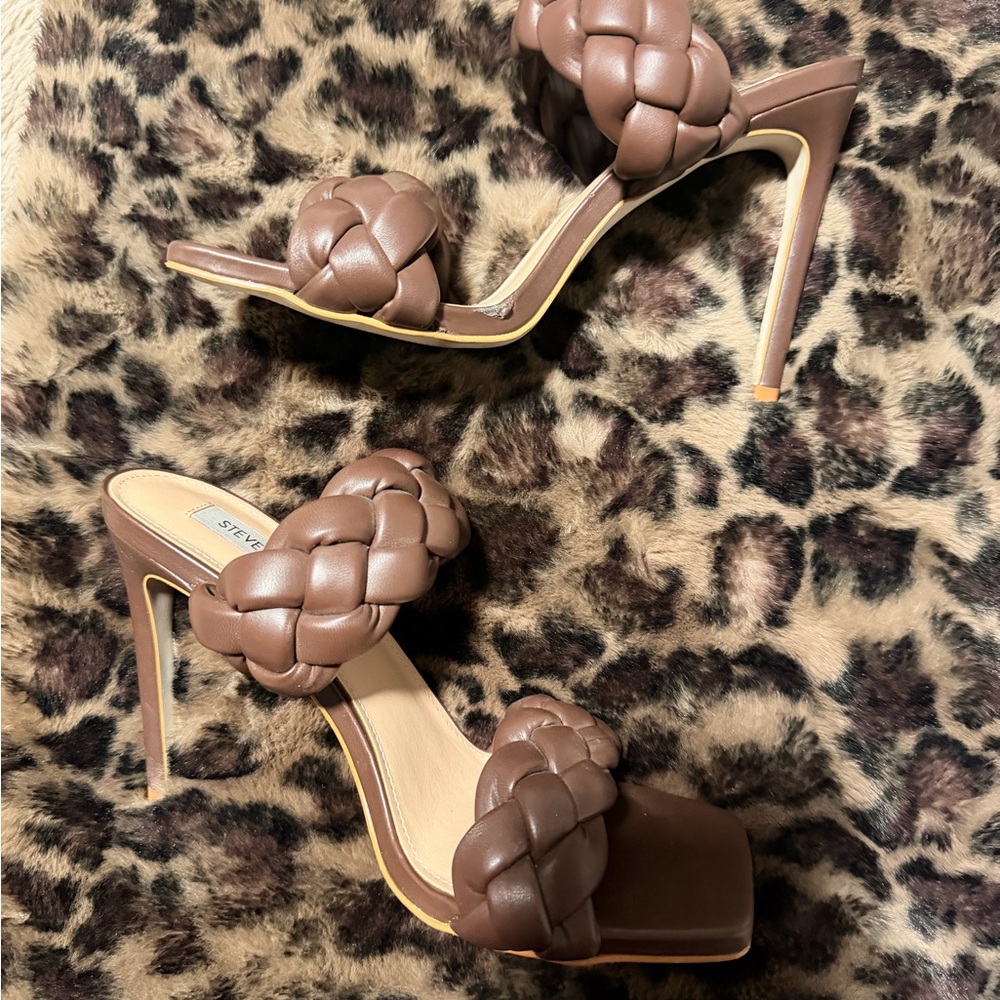 Stylish Brown Heeled Sandals